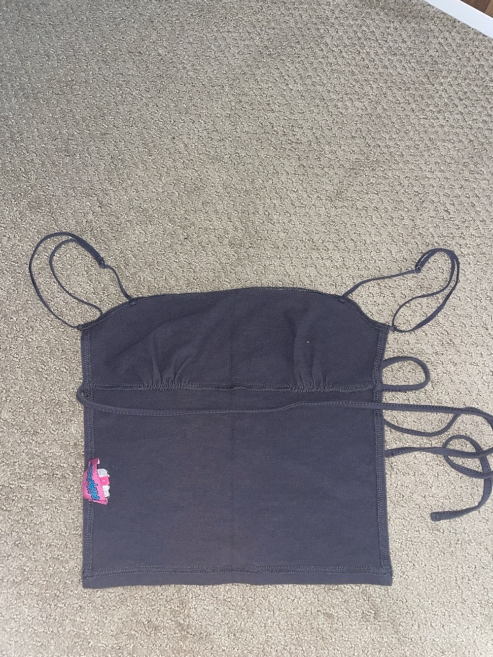 Edikted Open Back Top - Picture 2 of 6